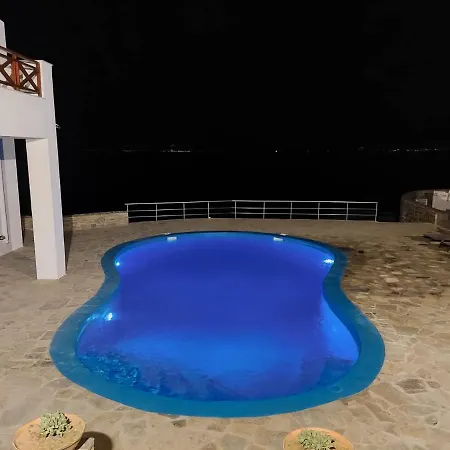 Villa El Paradiso Kouroupi